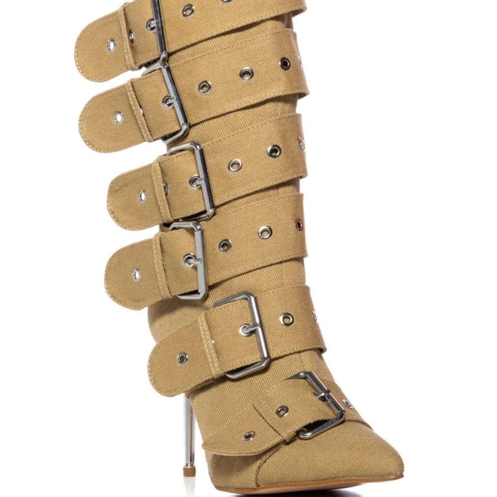 NWT. Azalea Wang Teaira Belt Buckle Heeled Boots in Khaki.  New With Tags. - Picture 3 of 5